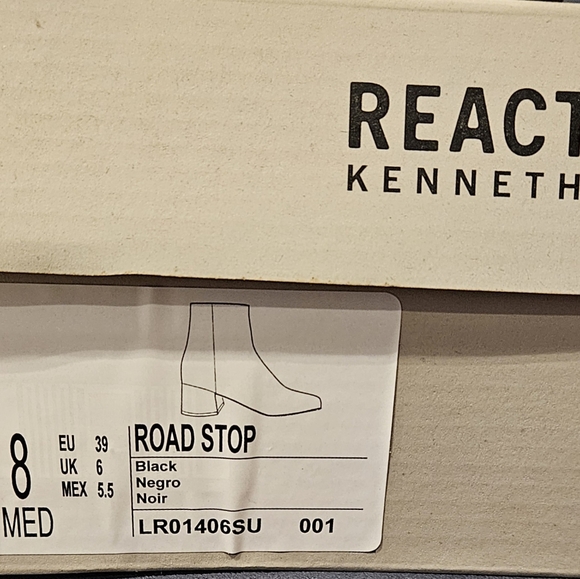 Kenneth Cole Reaction Women's Road Stop Block Heel Booties - Picture 6 of 6